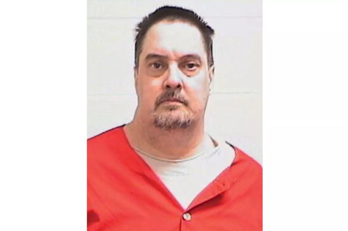 Pedeapsa primită de individul care a bătut la ușa unei adolescente „căutând un câine”, apoi a violat-o și a ucis-o