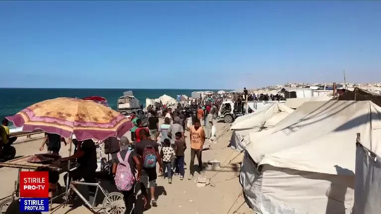 Locuitorii Fâşiei Gaza se întorc acasă după doi ani de război