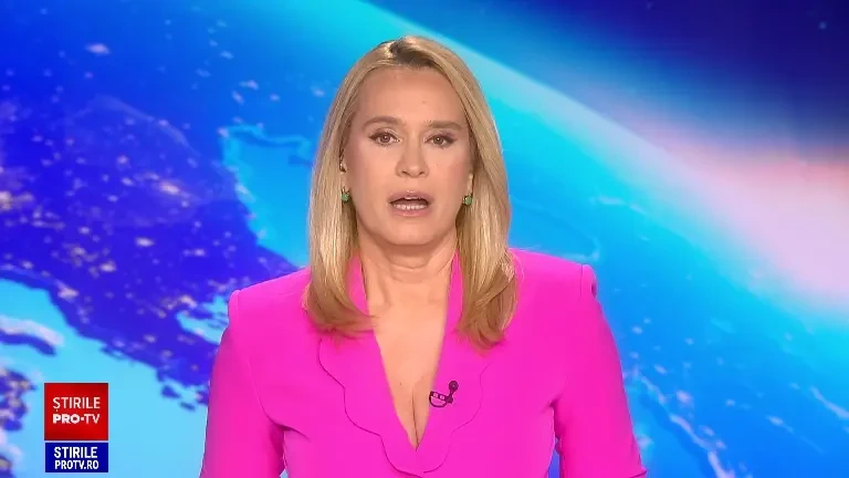 O mamă cu copilul în cărucior a murit după ce a fost spulberată de o mașină pe trecere. Fetița, aruncată 30 de metri