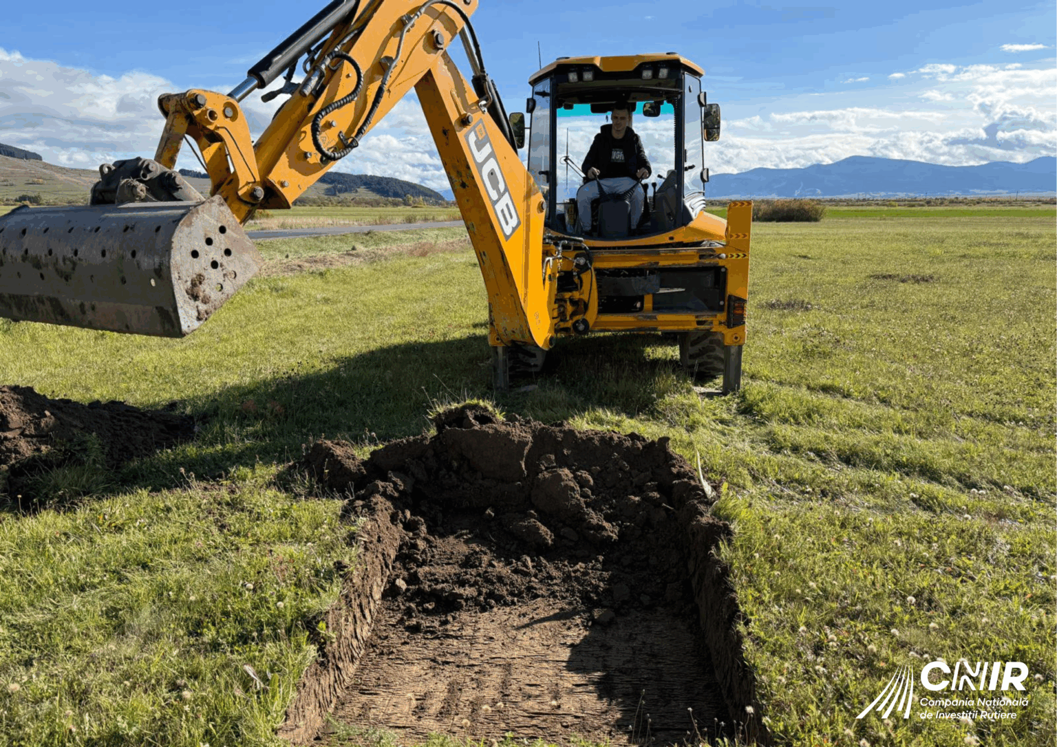 A început construcția unui nou lot de autostradă. Tuneluri și viaducte pe mai mult de jumătate din traseu