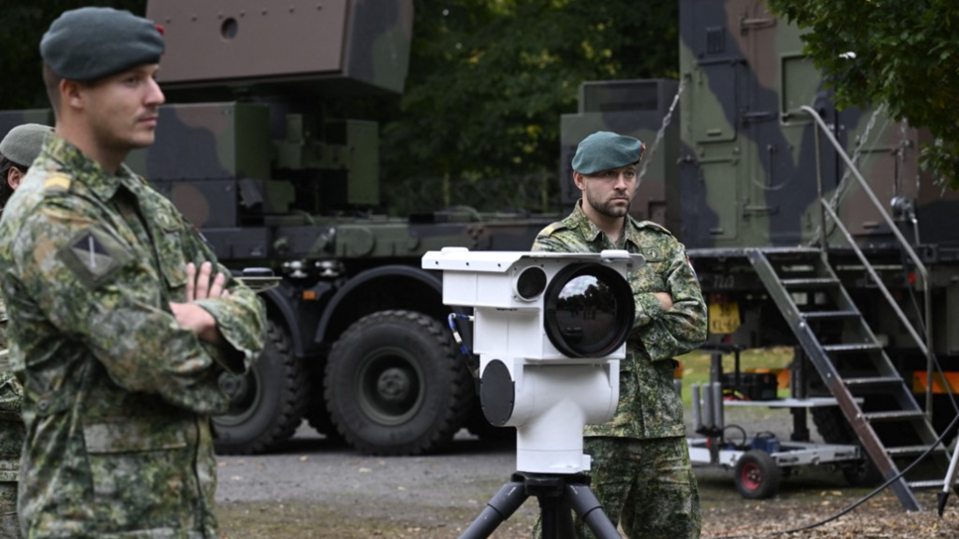 Când ar putea deveni operațional „zidul anti-drone” din estul Europei. Prima nemulțumire legată de sistemul Bruxelles-ului