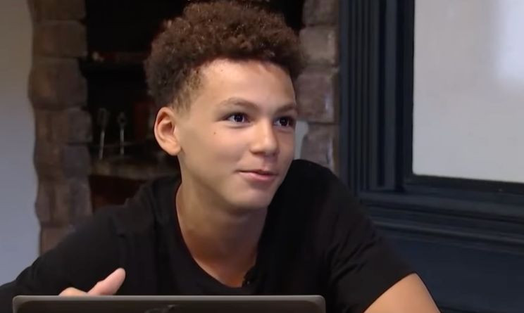 Adolescent exclus din echipa de baschet a băieților, pentru că era trecut „fată” în certificatul de naștere