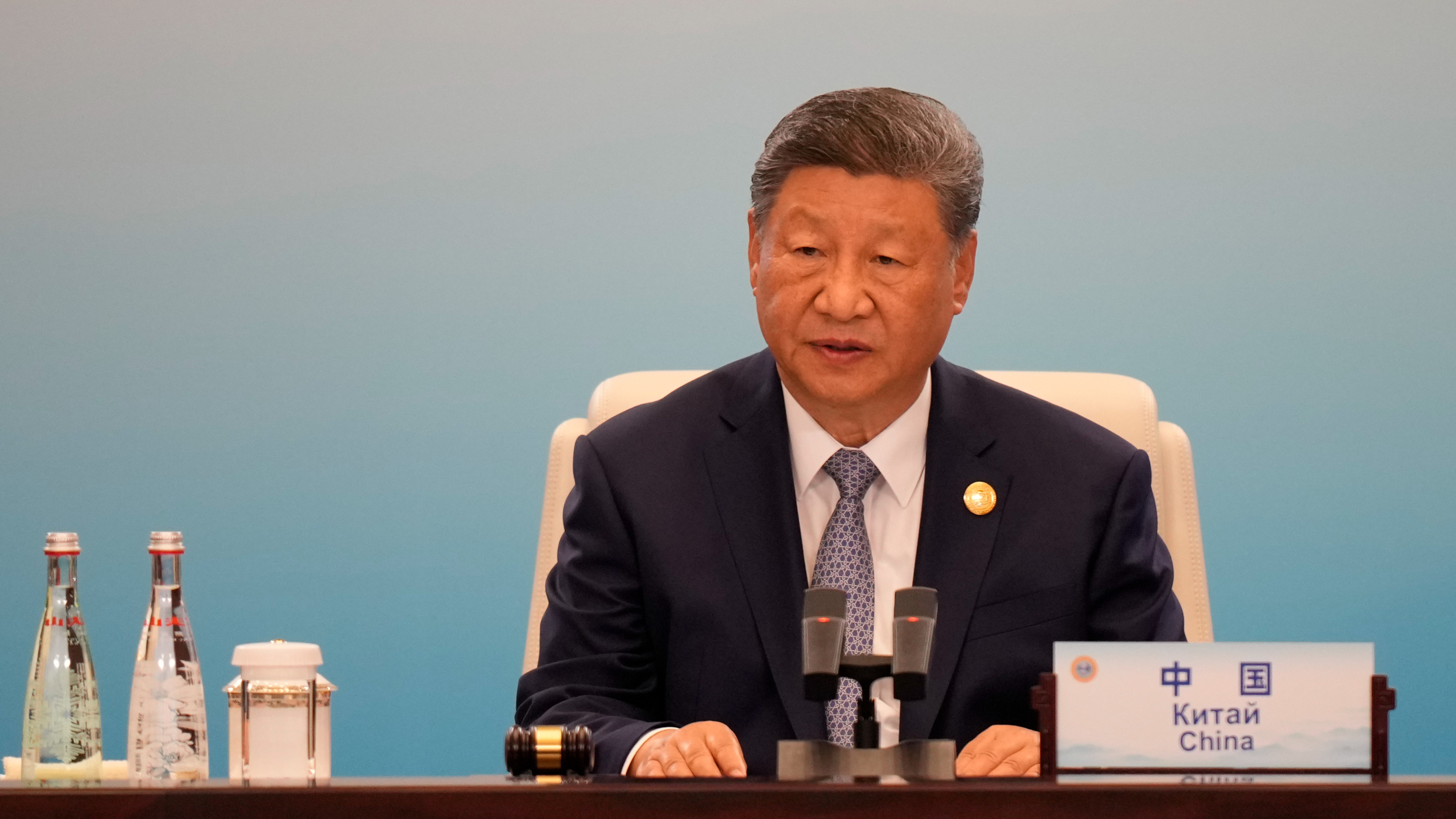 Xi Jinping a numit un nou ambasador în România. Cine va reprezenta China la București