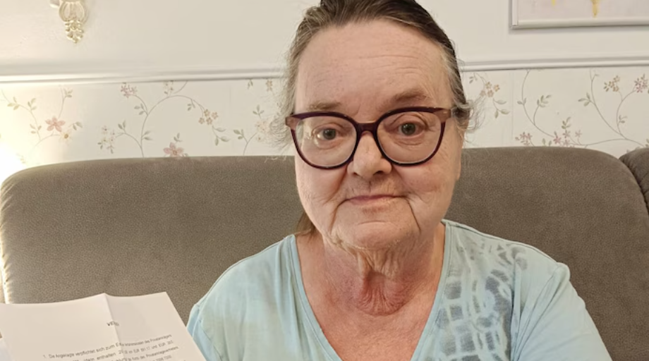 O pensionară din Austria a primit o amendă de 6.000 de euro după ce a distribuit o știre falsă. „Este epuizată psihic”