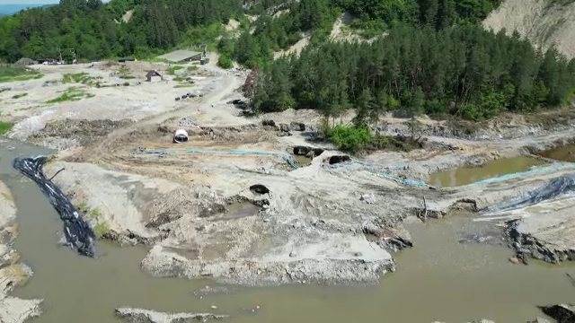 Salina Praid distrusă, zeci de mii de oameni fără apă, regiunea afectată, dar șefii Salrom sunt supărați că au fost demiși