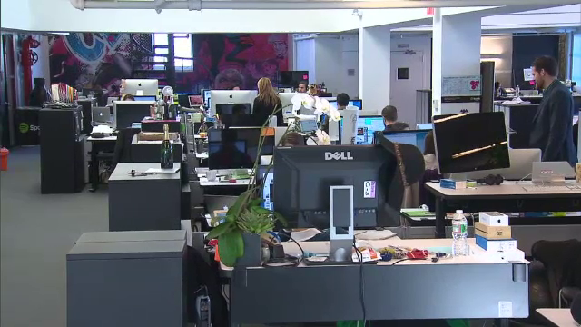 Câte locuri noi de muncă a creat AI-ul în România. CEO: „E o zonă care va genera oportunități de carieră”