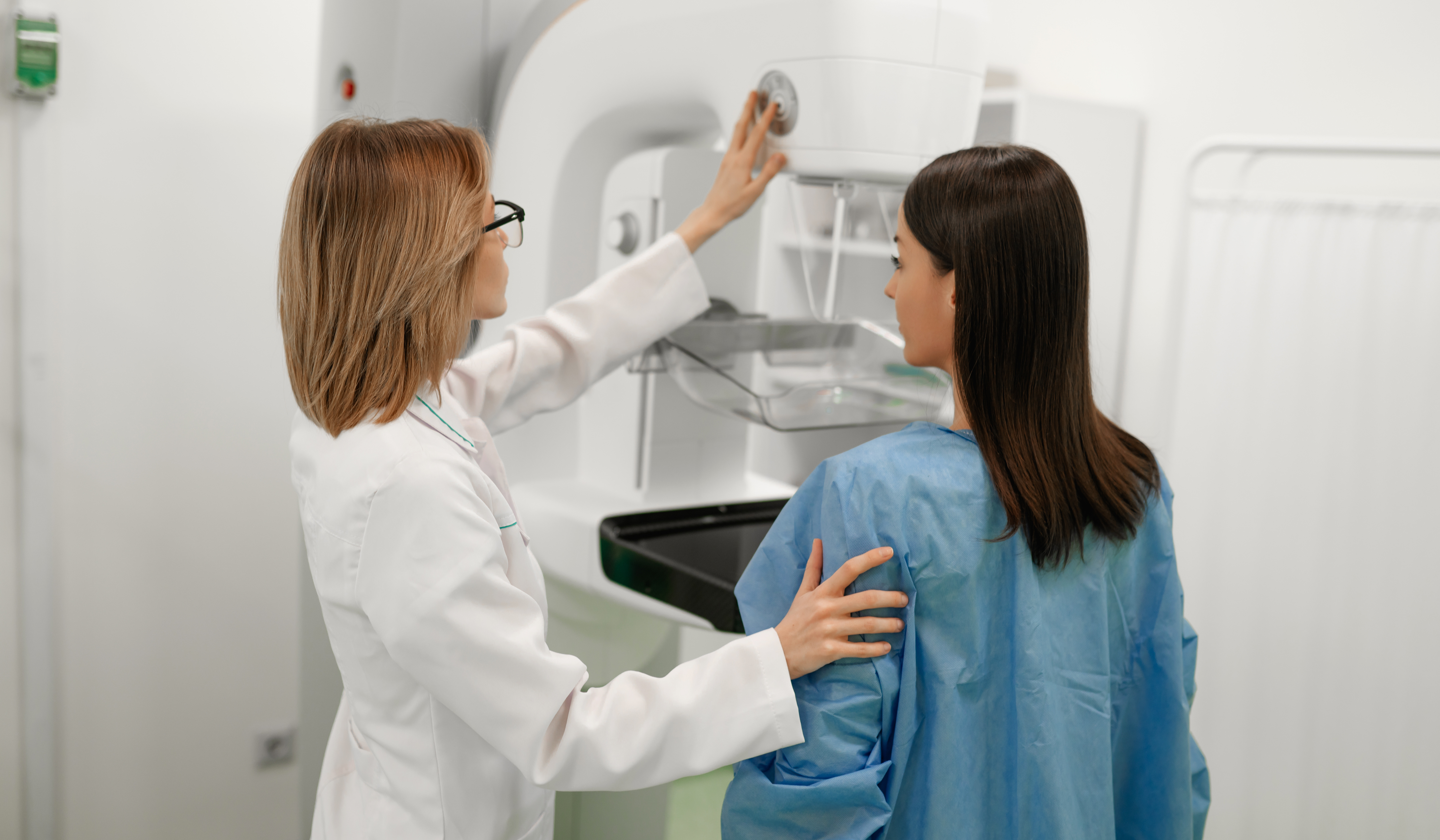 Vârsta de la care este recomandată ecografia mamară. Controlul poate preveni cancerul și poate salva vieți