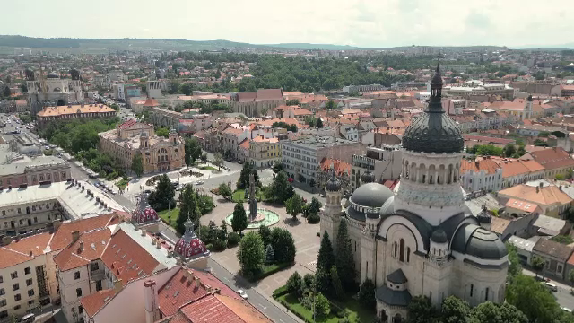 Capitala, lăsată fără titlul de „cel mai bun oraș în care să trăiești în România”. Liderul conduce și la capitolul „vibrație”