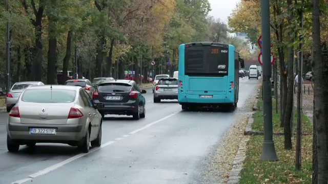Experiment Știrile ProTV: Mașină vs. autobuz - cu ce te deplasezi mai repede în București