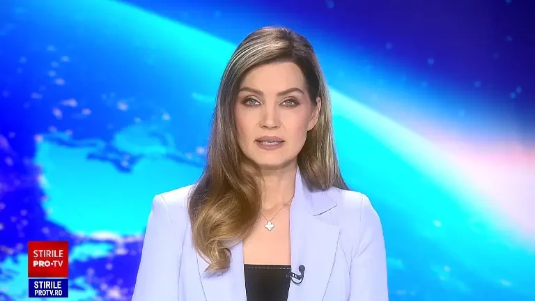 Panică într-o localitate din Bistrița-Năsăud. Oameni speriați de un urs care alerga pe șoseaua principală