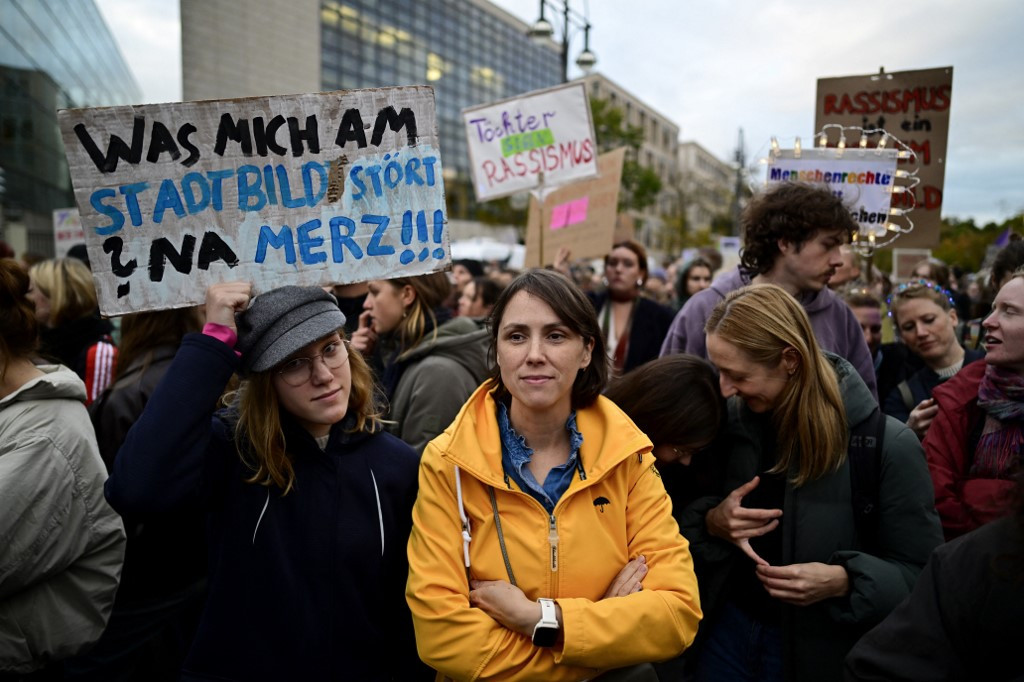 Proteste în Germania, din cauza unor declarații controversate ale cancelarului Friedrich Merz despre imigranții ilegali