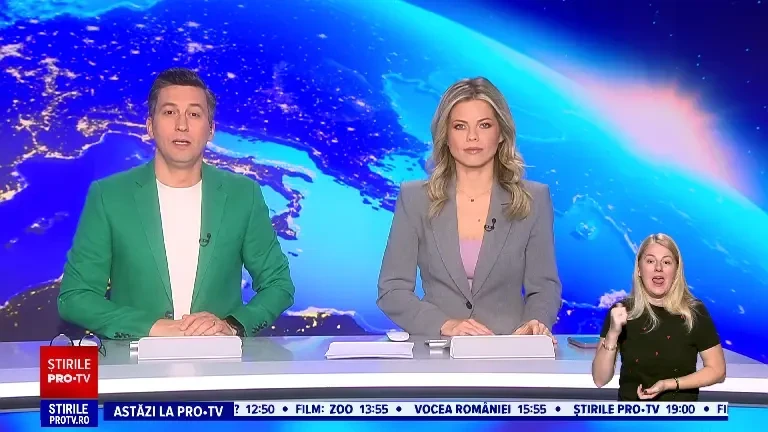 Vântul puternic a scos pe apă pasionații de sporturi extreme. Iubitorii de kitesurfing au făcut spectacol pe litoral