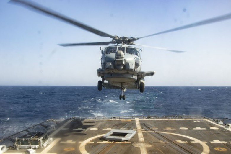 Marina SUA, în alertă: un elicopter şi un avion de luptă s-au prăbuşit în Marea Chinei de Sud