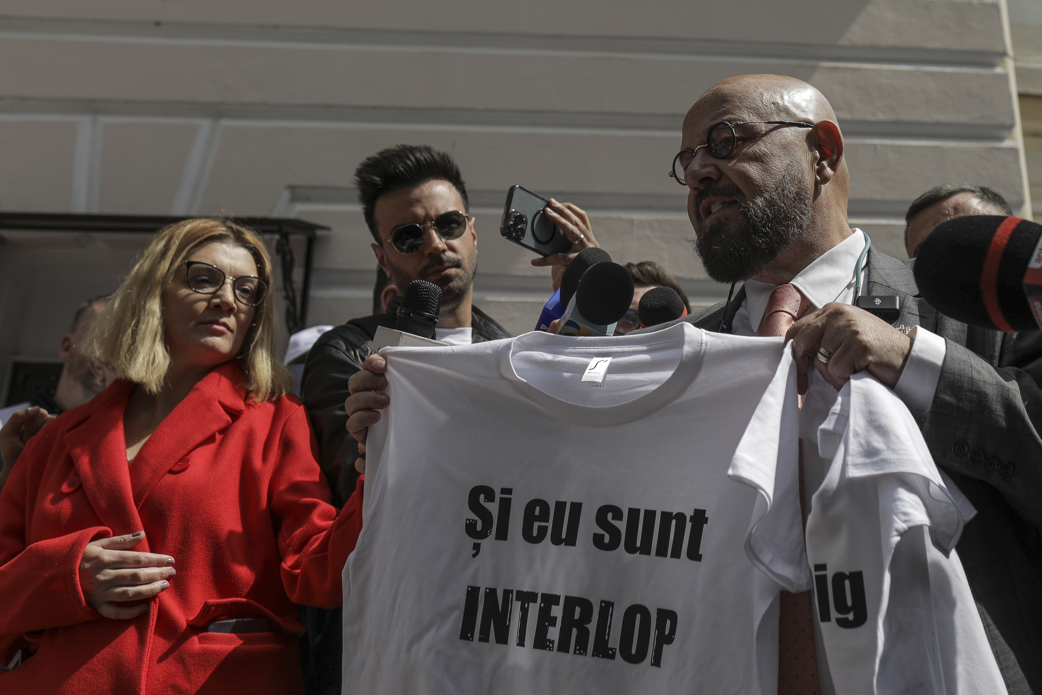 Cristian Popescu Piedone, interlop