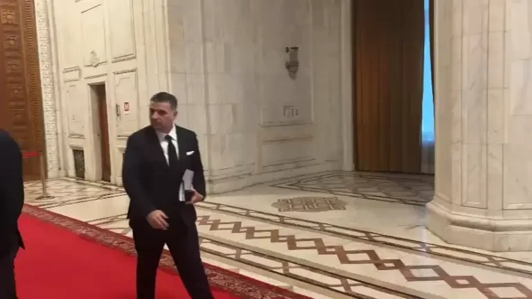 Guvernul Bolojan începe să taie din posturile și salariile ASF. ”Vor fi concediați oameni, desființate posturi”