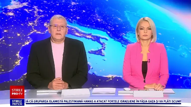 Mii de credincioși au stat ore la rând ca să vadă interiorul Catedralei Naționale, cea mai mare biserică ortodoxă din lume