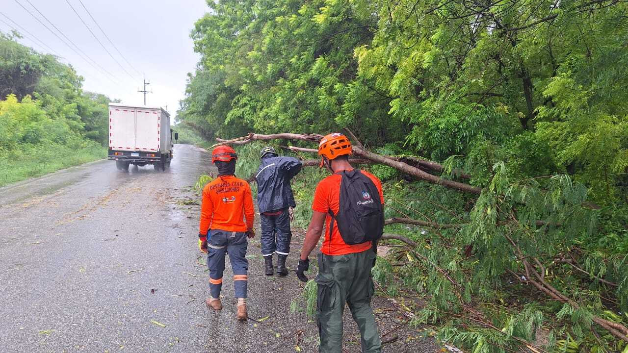 Uraganul Melissa continuă să facă ravagii. O localitate din Jamaica a fost distrusă complet