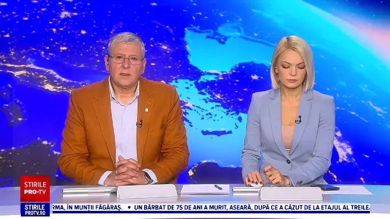 Incendiu la o casă din Sectorul 2. Intervin 11 autospeciale de pompieri