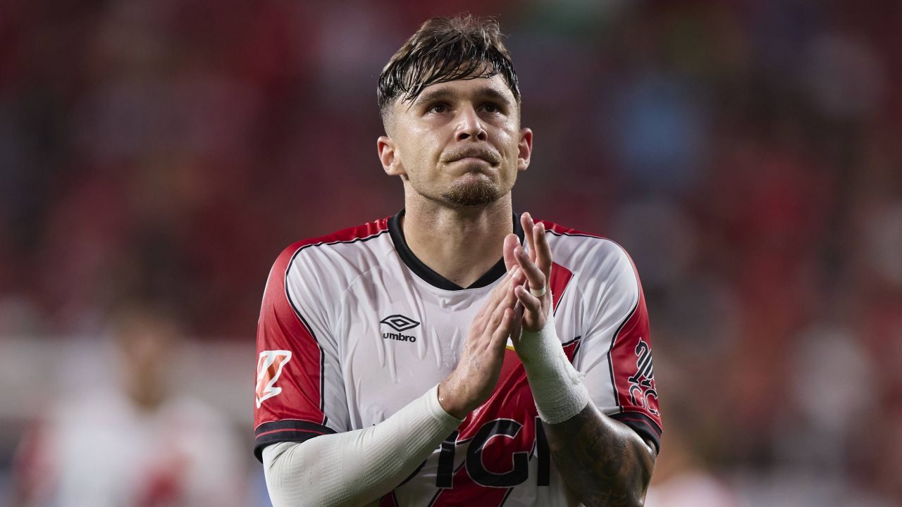 Andrei Raţiu, votat de fani tricolorul lunii noiembrie şi al anului 2025. Ce spune fundaşul. VIDEO