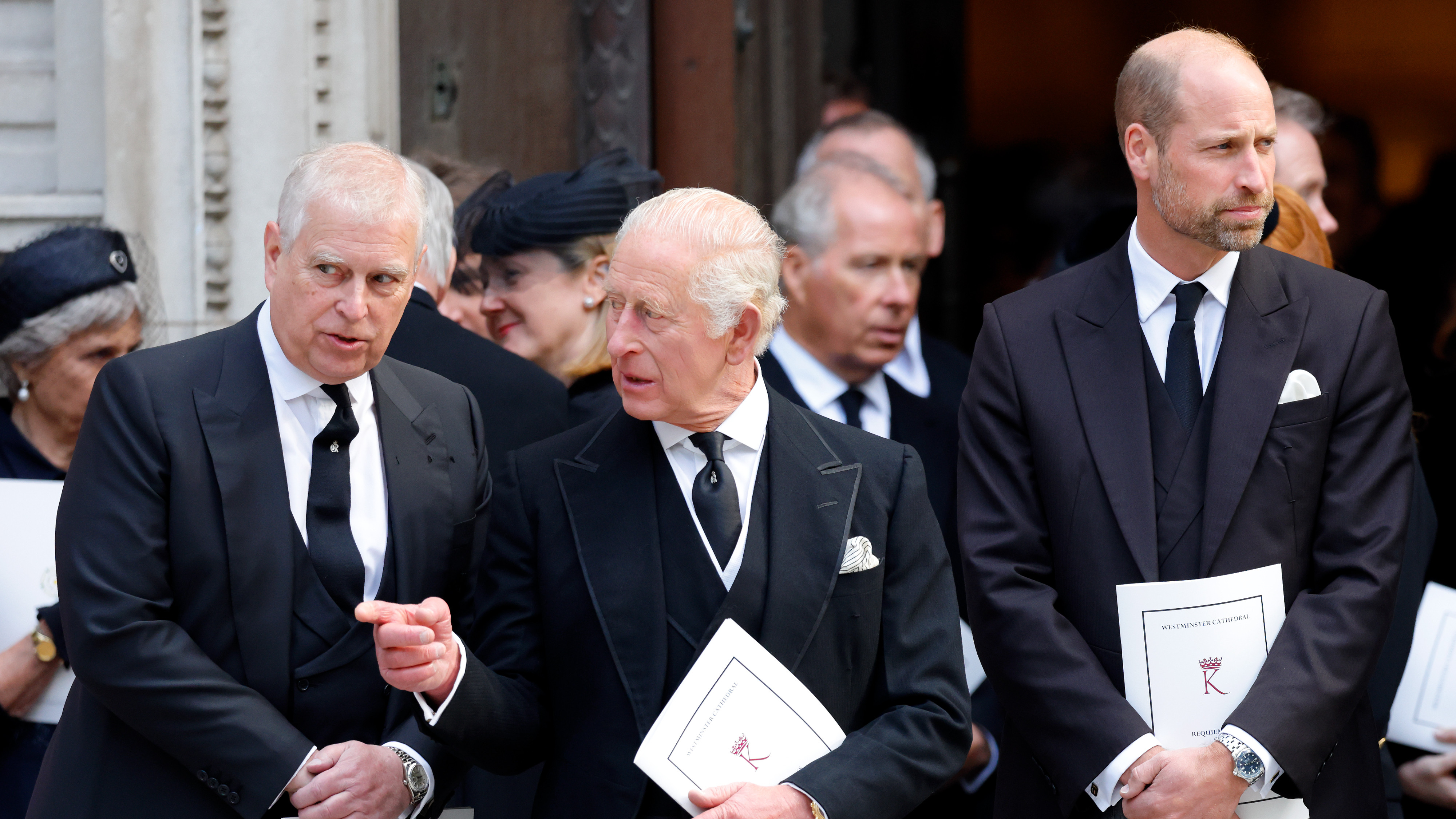 Cum va fi cunoscut prințul Andrew după ce regele Charles i-a retras toate titluri fratelui său căzut în dizgrație