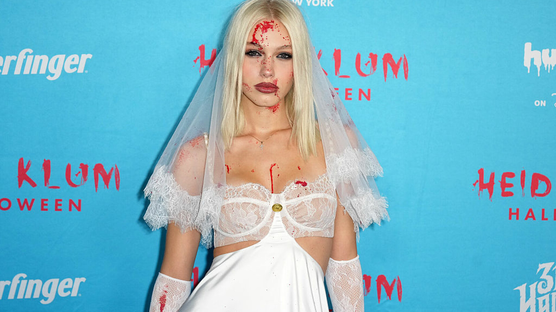 Cele mai spectaculoase ținute de Halloween. Celebritățile au purtat costume inspirate din film și muzică | GALERIE FOTO