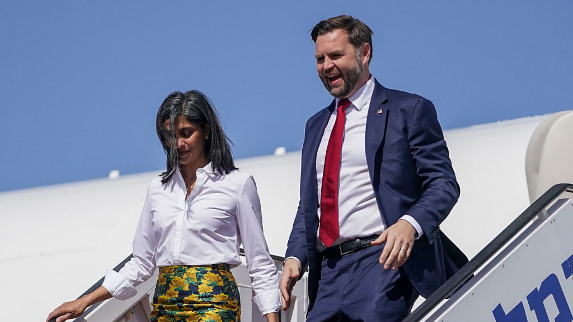 JD Vance vrea ca soția sa să își schimbe religia. „Cred în Evanghelia creștină”