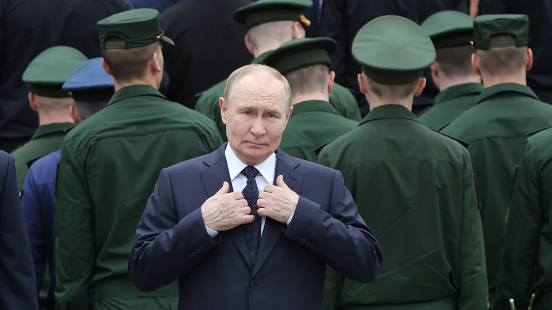 Putin caută sprijinul Chinei și Indiei pentru a coordona politicile energetice, în timp ce sancțiunile lovesc economia rusă