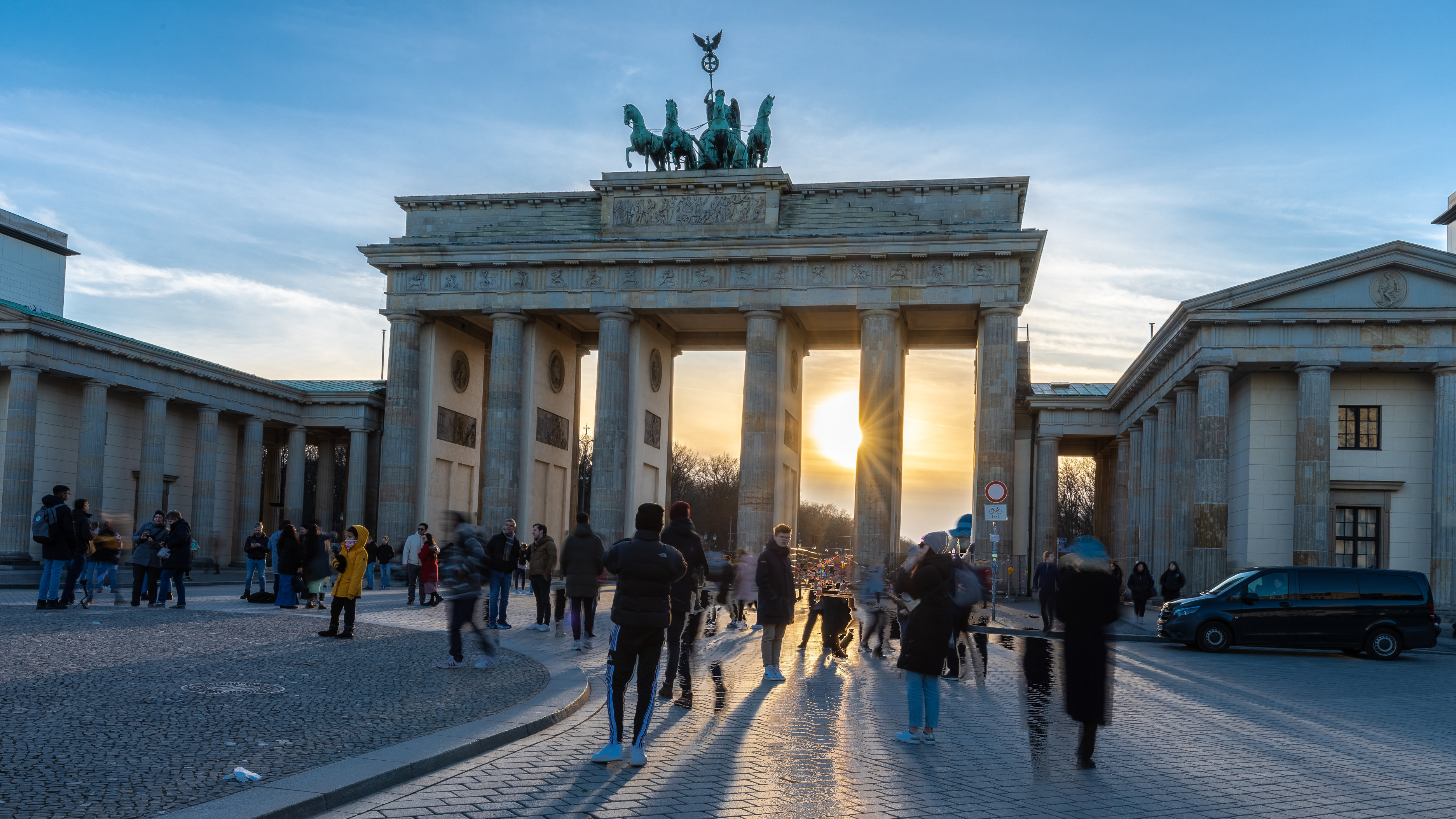 Germania se așteaptă la o creștere economică mai mare pentru că ... se va munci mai mult