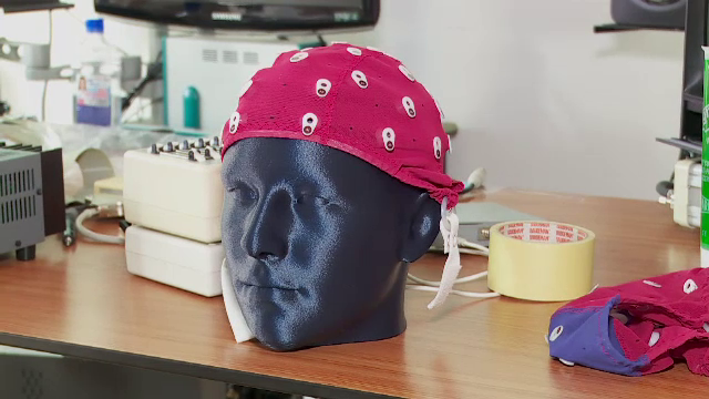 Cum ne influențează relația cu mama întreaga viață. Un studiu arată cum se modifică structura creierului la maturitate