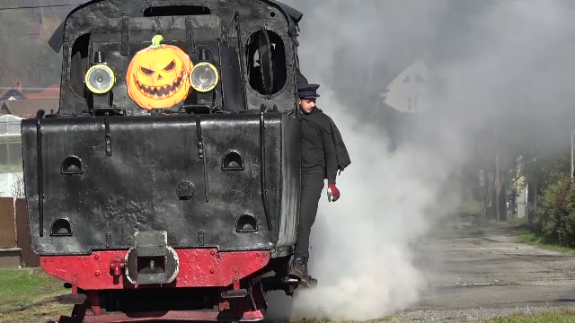 Zona spectaculoasă ascunsă între colinele Transilvaniei. Vin turiști și din străinătate să admire peisajul de toamnă