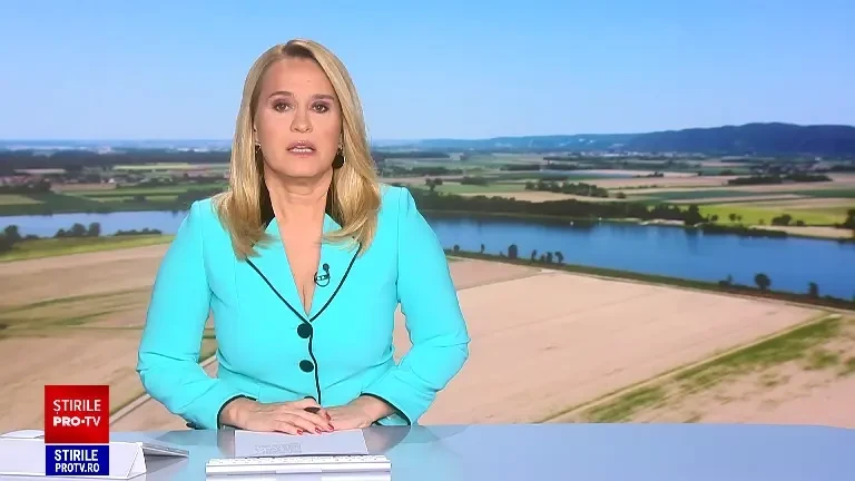 Seceta prelungită a umplut albia Dunării de ierburi și dune de nisip