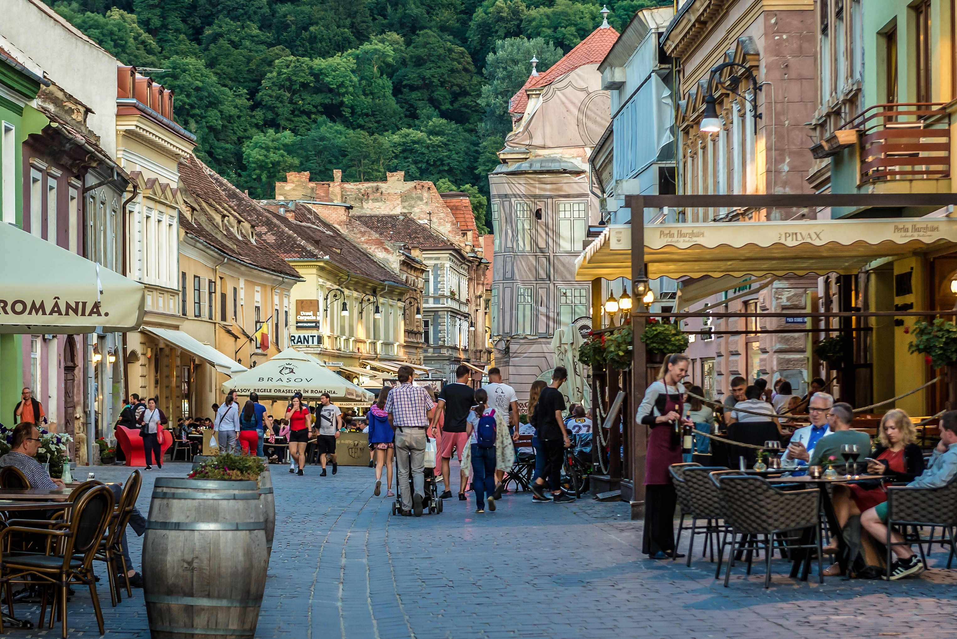 Turiștii străini în România, în scădere față de anul trecut. Au reprezentat doar 17,8% din total