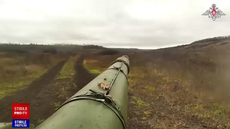 Rusia forțează capturarea „porții de intrare în Donețk”. A schimbat tactica și le cere ucrainenilor să se predea