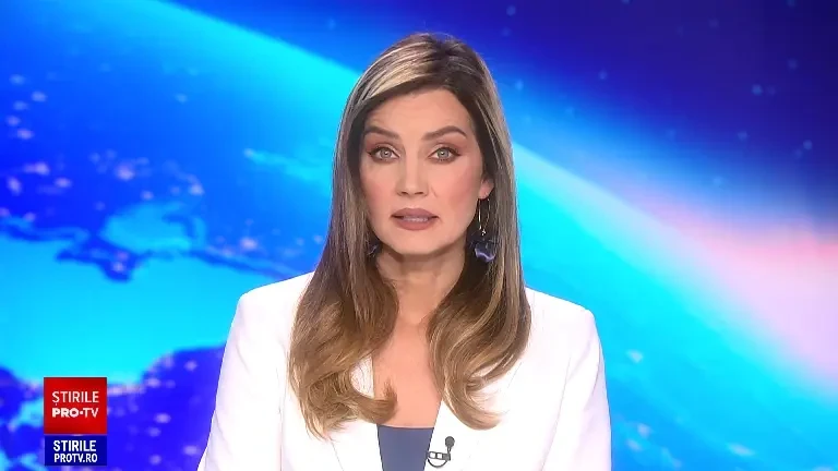 Un profesor de 63 de ani a agresat sexual o elevă timp de un an și jumătate. Avea fişiere foto şi video cu fata