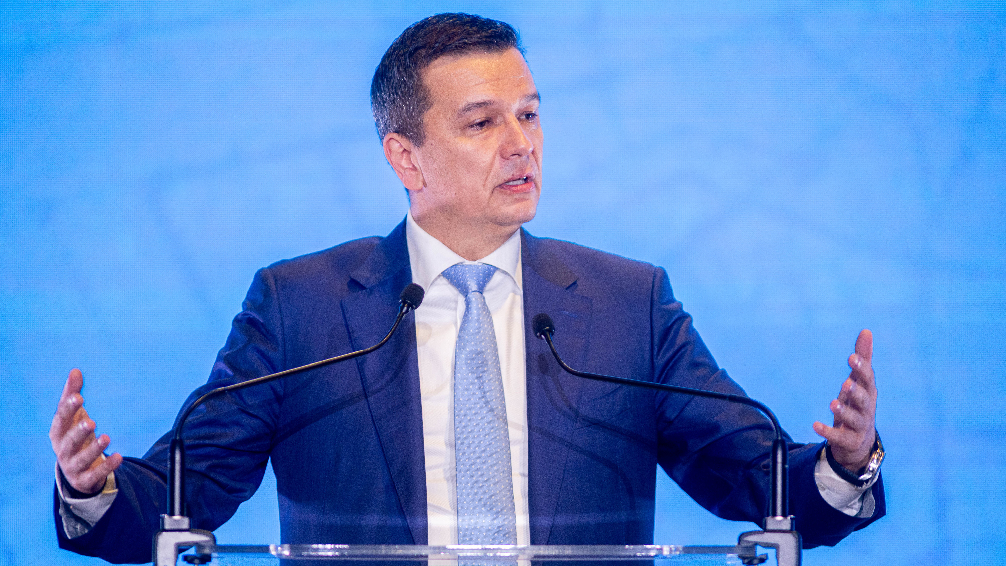 Sorin Grindeanu: Poziţia PSD e fermă, fără tăieri de salarii. Nu are nicio legătură cu alegerile din 7 decembrie