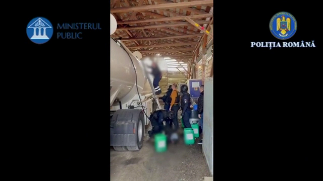 Razie în Bacău. Trei persoane au fost prinse în flagrant în timp ce furau combustibil