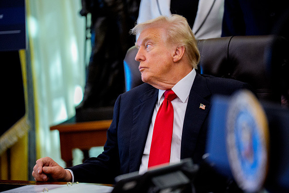 Trump salută „marea victorie” republicană în criza bugetară, pe fondul furiei democraților. „Au trădat”