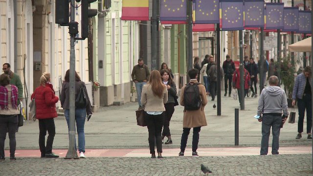 Motivul pentru care tinerii resping partidele vechi. Politolog: „Atitudinea politică se formează pe rețelele sociale”