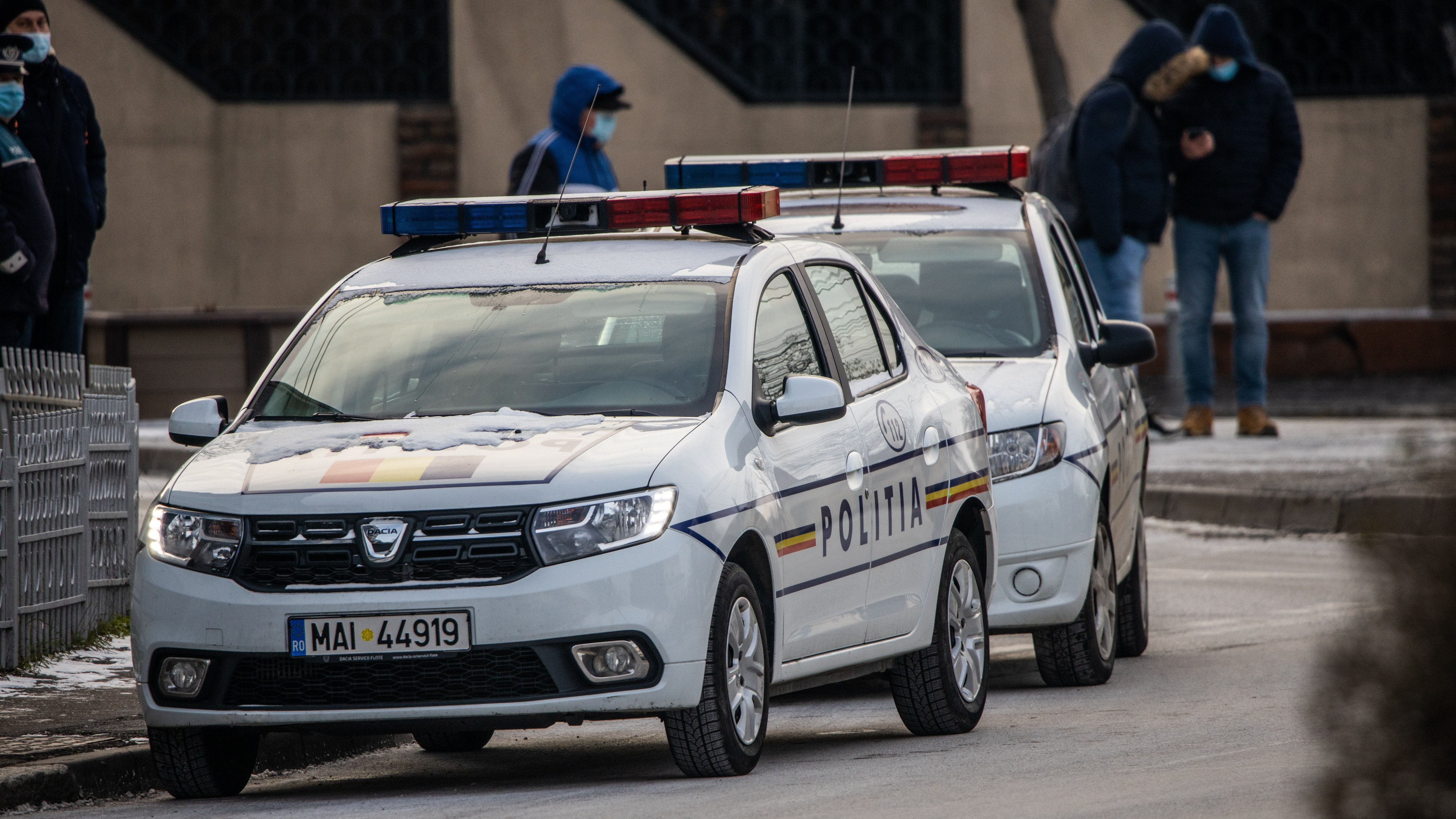 O femeie din Brăila, căutată pentru jaf armat în Italia, a fost reținută și plasată sub control judiciar 30 de zile