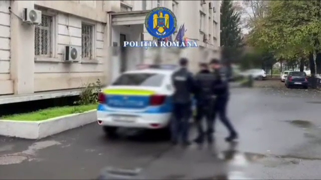 Un bărbat din Galați a fost arestat după ce a jefuit un livrator venit să-i aducă băutura și țigările comandate online