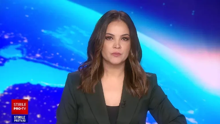 Acoperişul unui cabinet medical din comuna Șagu, județul Arad, a fost cuprins de flăcări