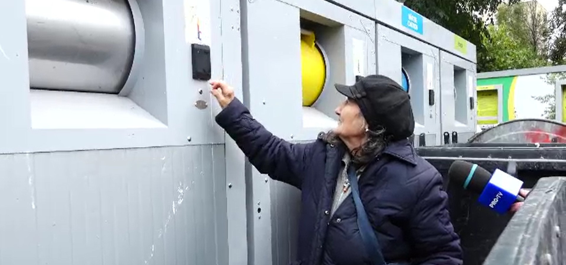 Cum schimbă containerele inteligente modul în care aruncăm gunoiul în România. Locatarii vor plăti doar cât aruncă