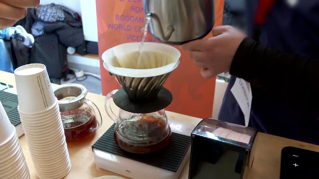 Iașiul celebrează cafeaua. Festivalul aduce arome rare și experiențe noi pentru iubitori: „Note interesante de căpșuni”