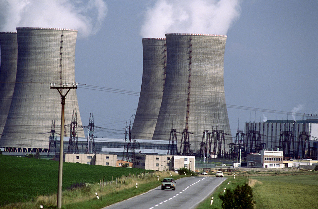 Cehia își dublează capacitatea nucleară, spre îngrijorarea Austriei. Două noi reactoare vor fi construite în sudul țării