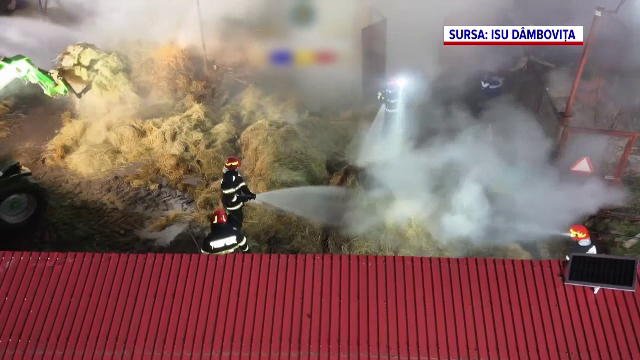 Un incendiu a izbucnit într-o gospodărie din Dâmbovița. Pompierii au intervenit cu mai multe autospeciale