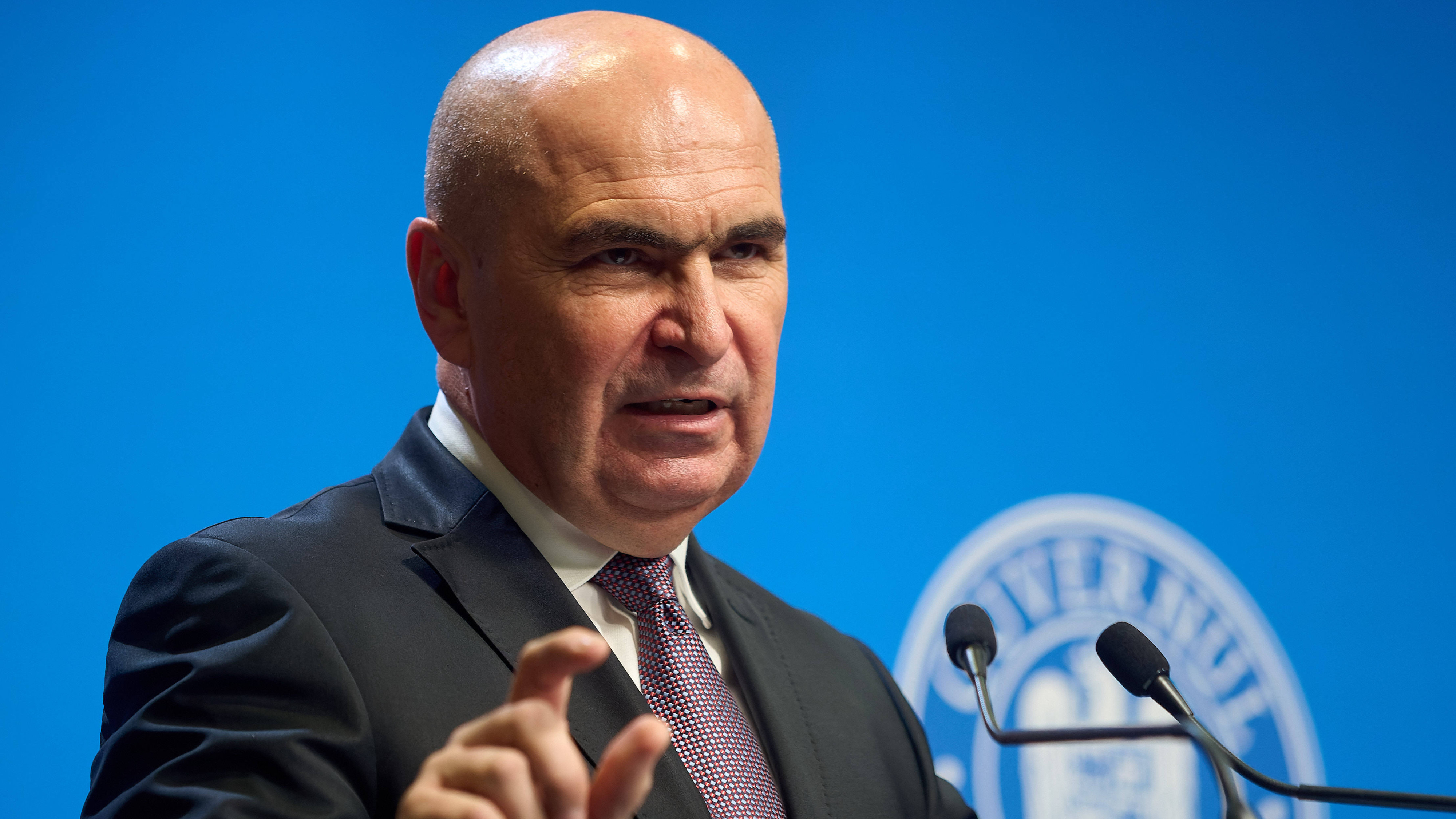 Ilie Bolojan a prezentat situația deficitului bugetar după 10 luni: Încasările nete din TVA au crescut cu 9,2% față de 2024