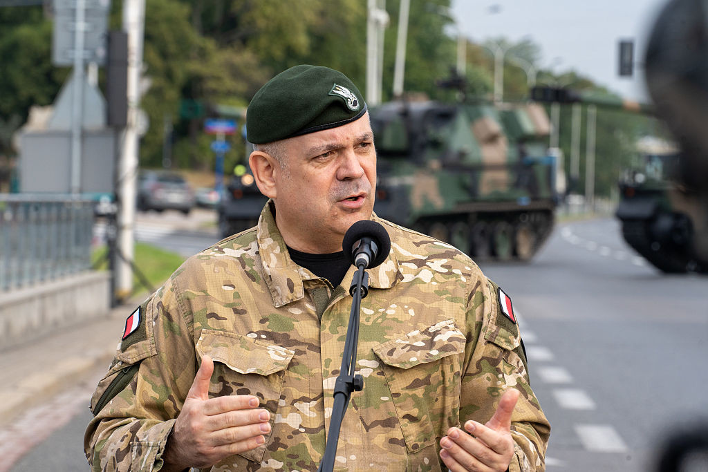 Șeful Armatei poloneze: „Rusia a început perioada de pregătire pentru un război cu Polonia”