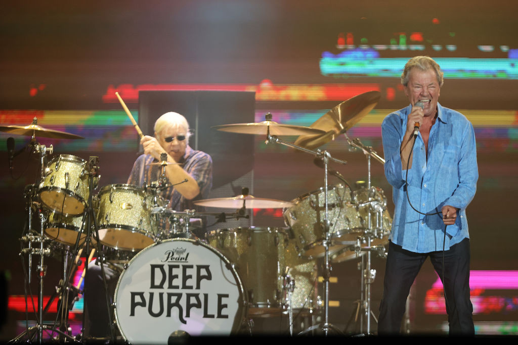 Legendara trupă Deep Purple va susţine un nou concert în România, dar nu în București. Prețul biletelor