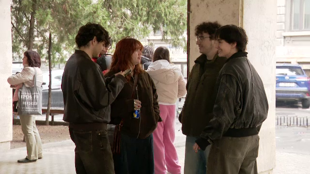 Producem tineri neadaptați pieței forței de muncă. Mai puțin de un sfert dintre ei continuă școala după liceu