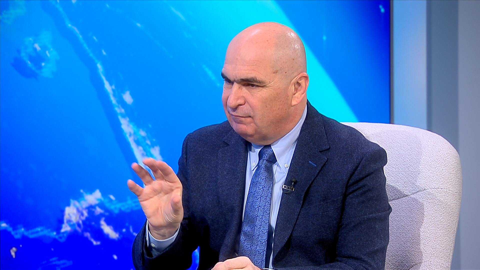 Ilie Bolojan a anunțat că va fi interzis cumulul pensiei speciale cu salariul la stat: ”Nu afectează educația sau sănătatea”